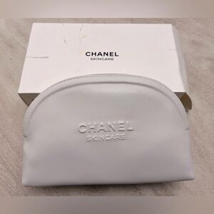 Chanel White Skincare Pouch‎